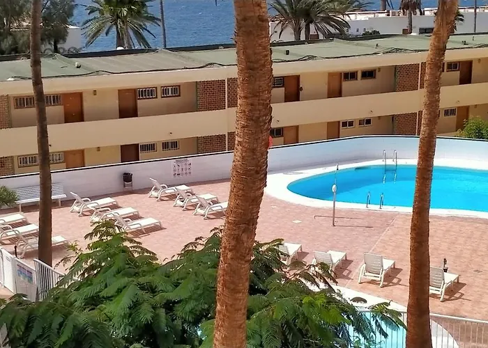 La Colina 30 *